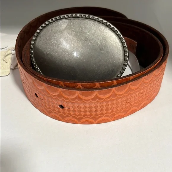 Free People Duke Concho Belt Sunrise Pink NWT Size XS/S Free People Duchess Concho Belt main image 4